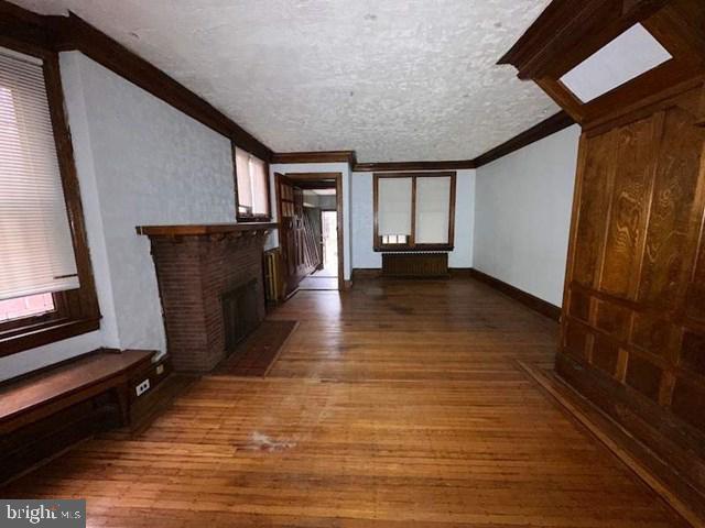 6146 W Columbia Ave Property Photo 3