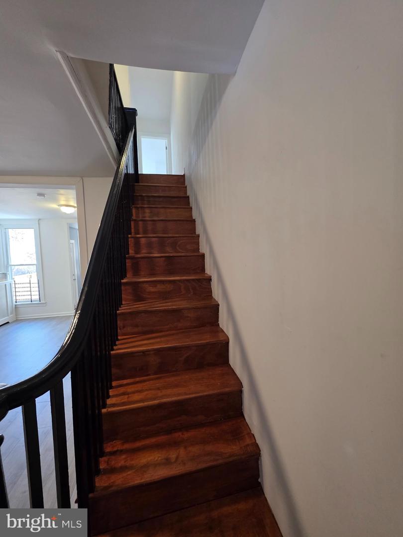 2147 Eastburn Ave Property Photo 17