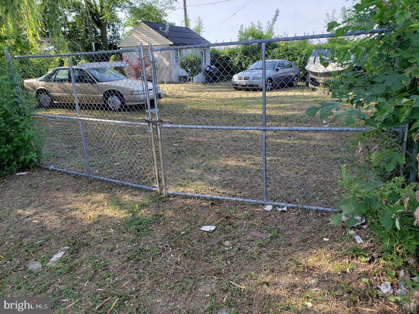 3024 N PHILIP ST Property Photo 1