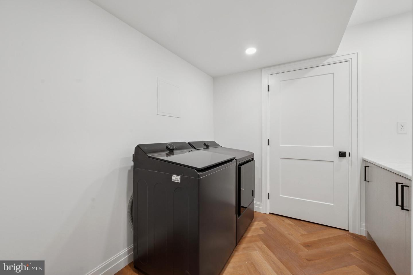 108 N Van Pelt St Property Photo 28