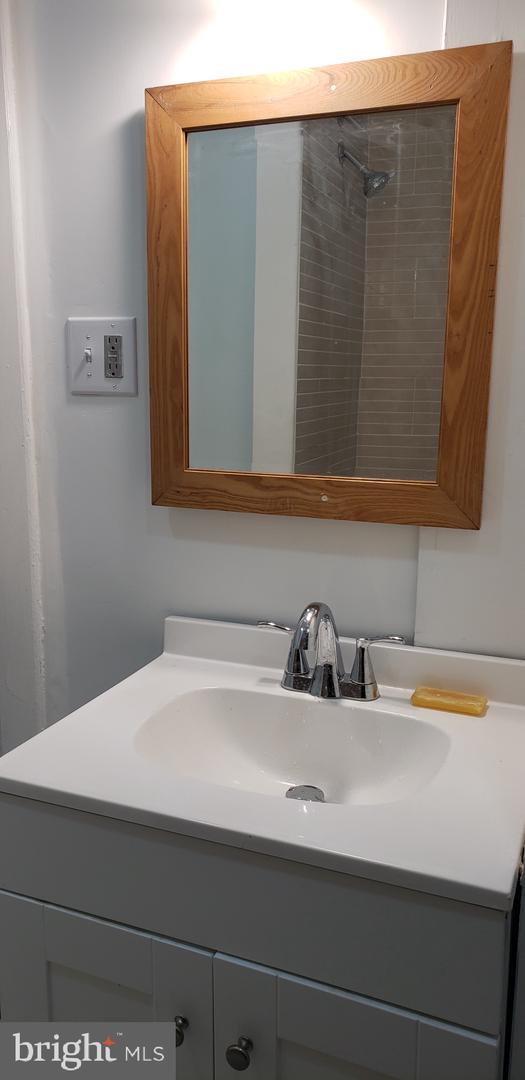2126 E Birch St Property Photo 24