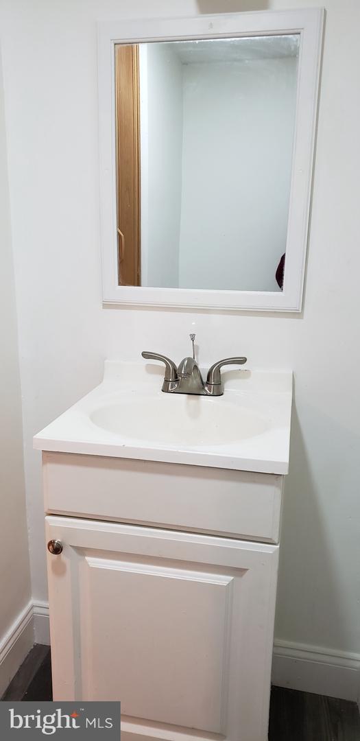 2126 E Birch St Property Photo 39