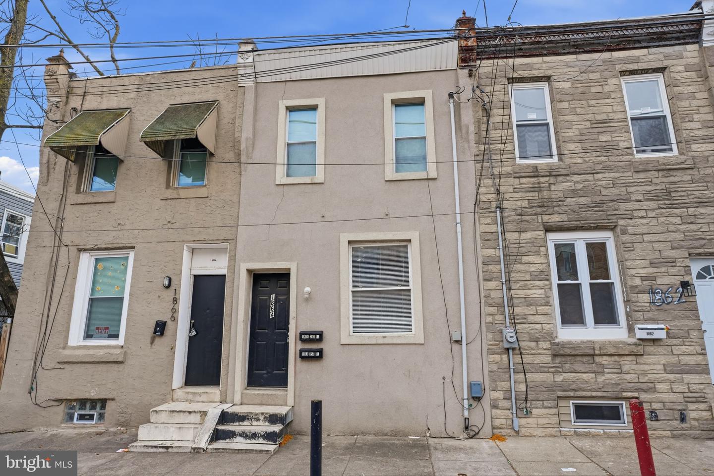 1864 E Cornwall St Property Photo 3