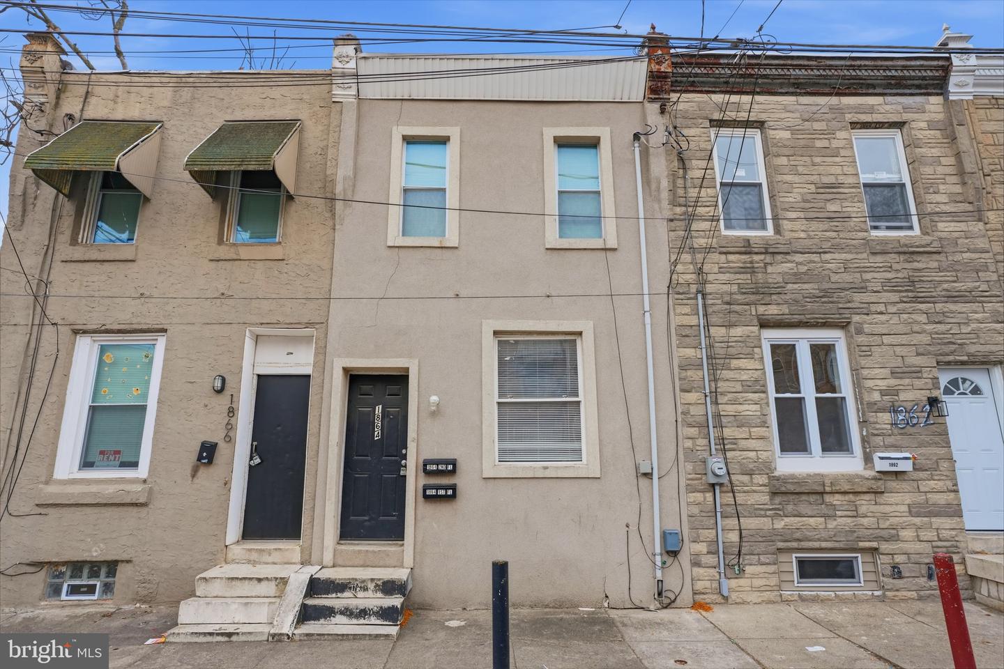 1864 E Cornwall St Property Photo 4