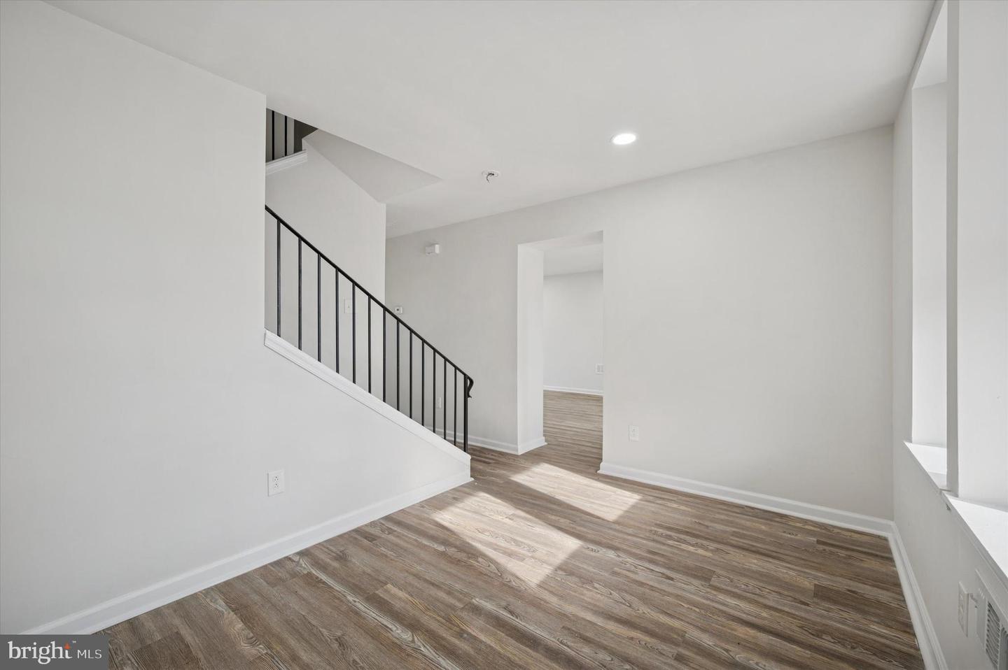 5611 Appletree St Property Photo 7