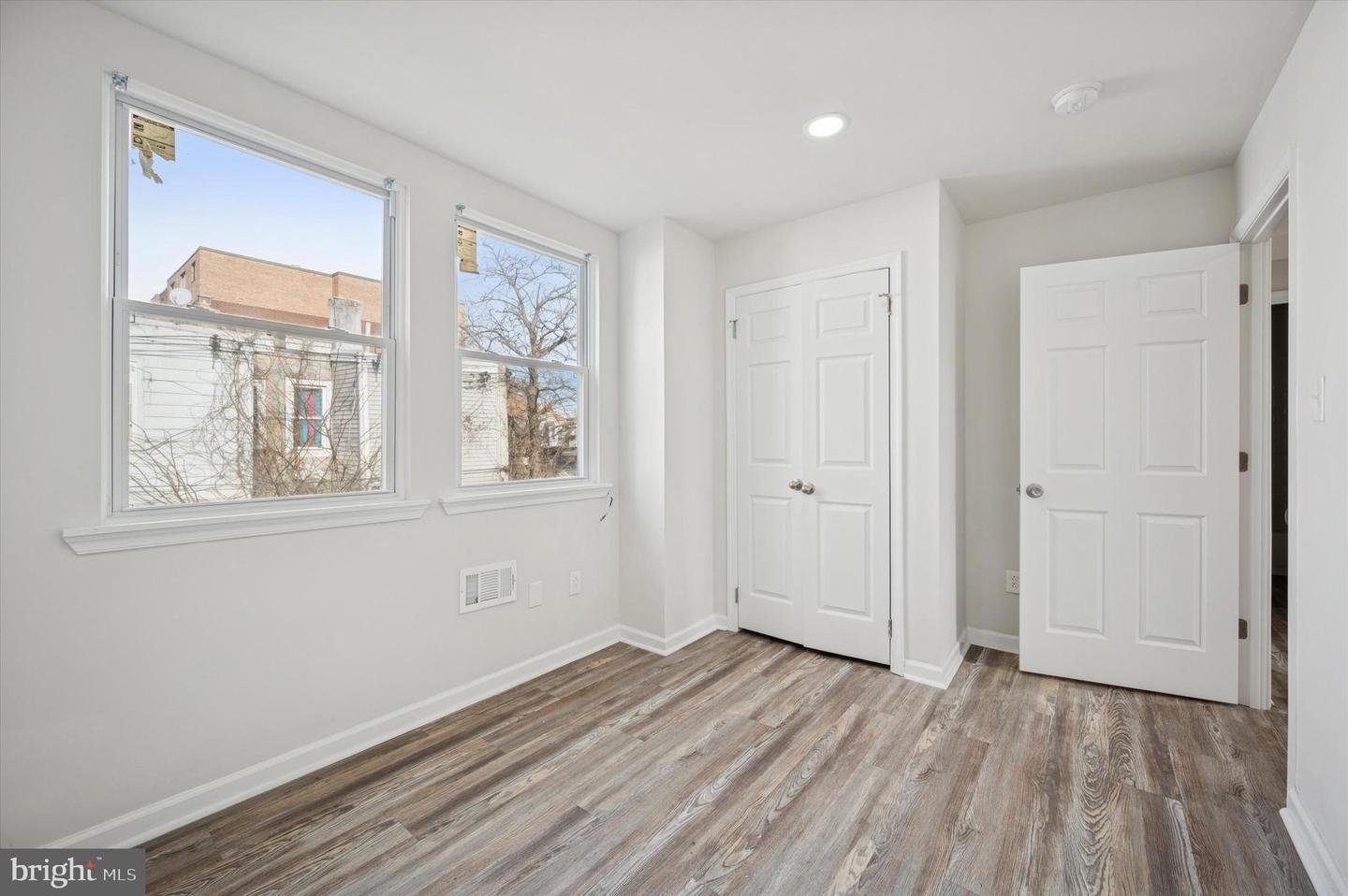 5611 Appletree St Property Photo 15