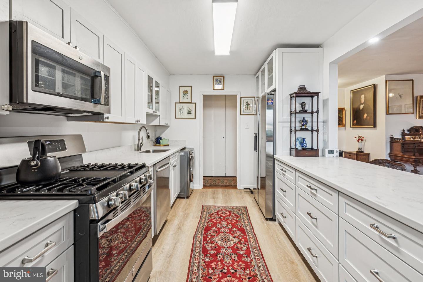 2401 Pennsylvania Ave #3b21 Property Photo 7