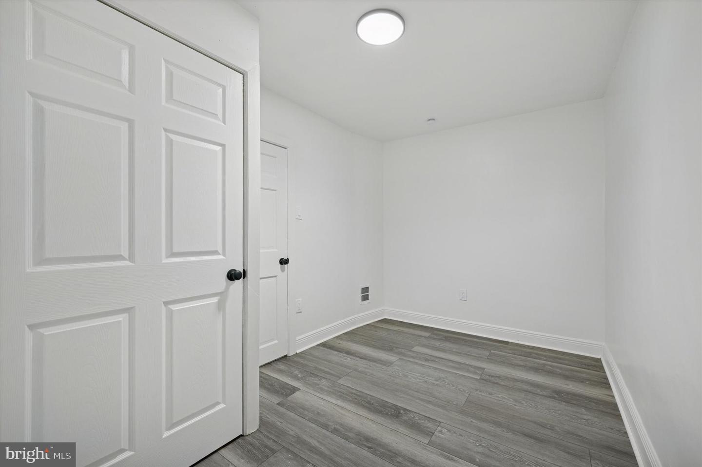 5535 Ardleigh St Property Photo 17