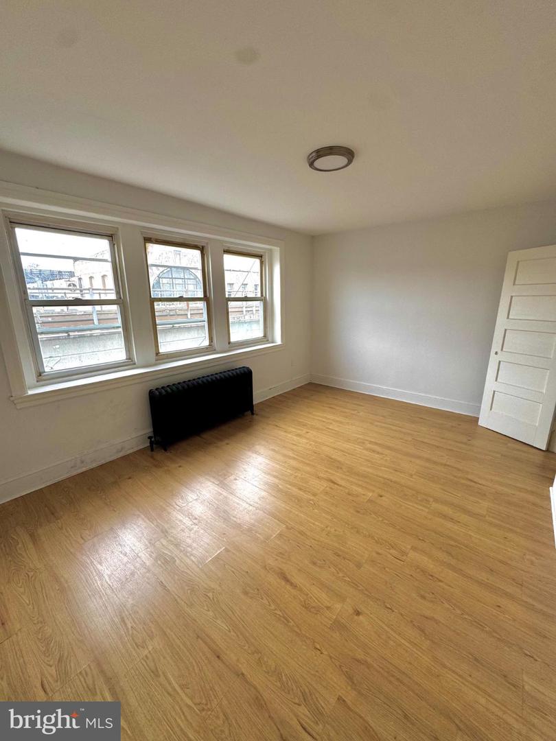 4723 Frankford Ave Property Photo 11