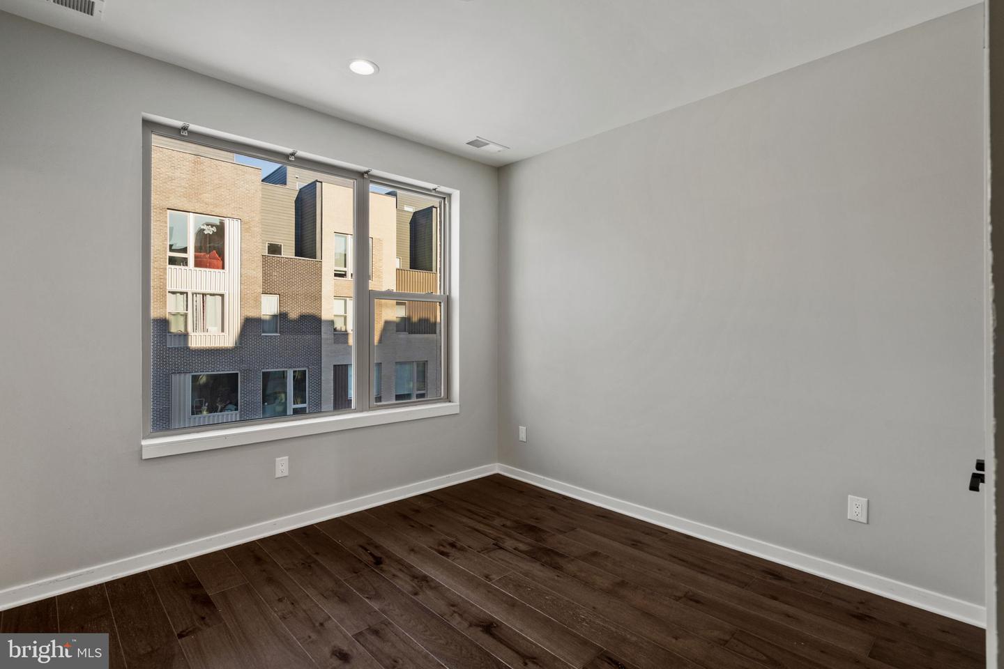 3200 Parkview Walk Property Photo 22