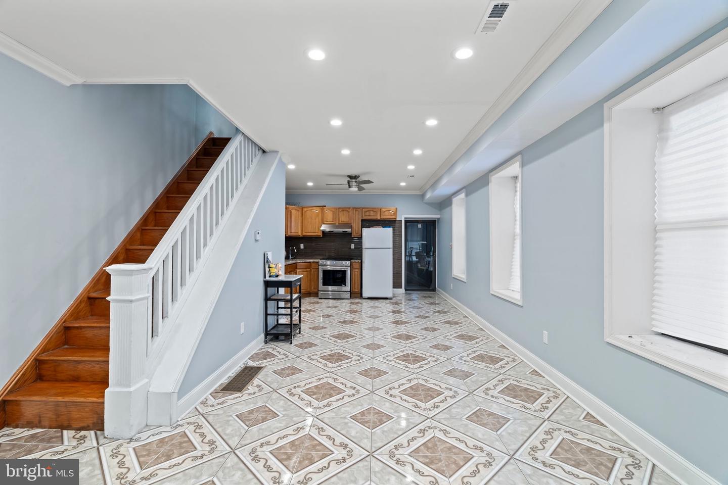 5101 Ditman St Property Photo 5