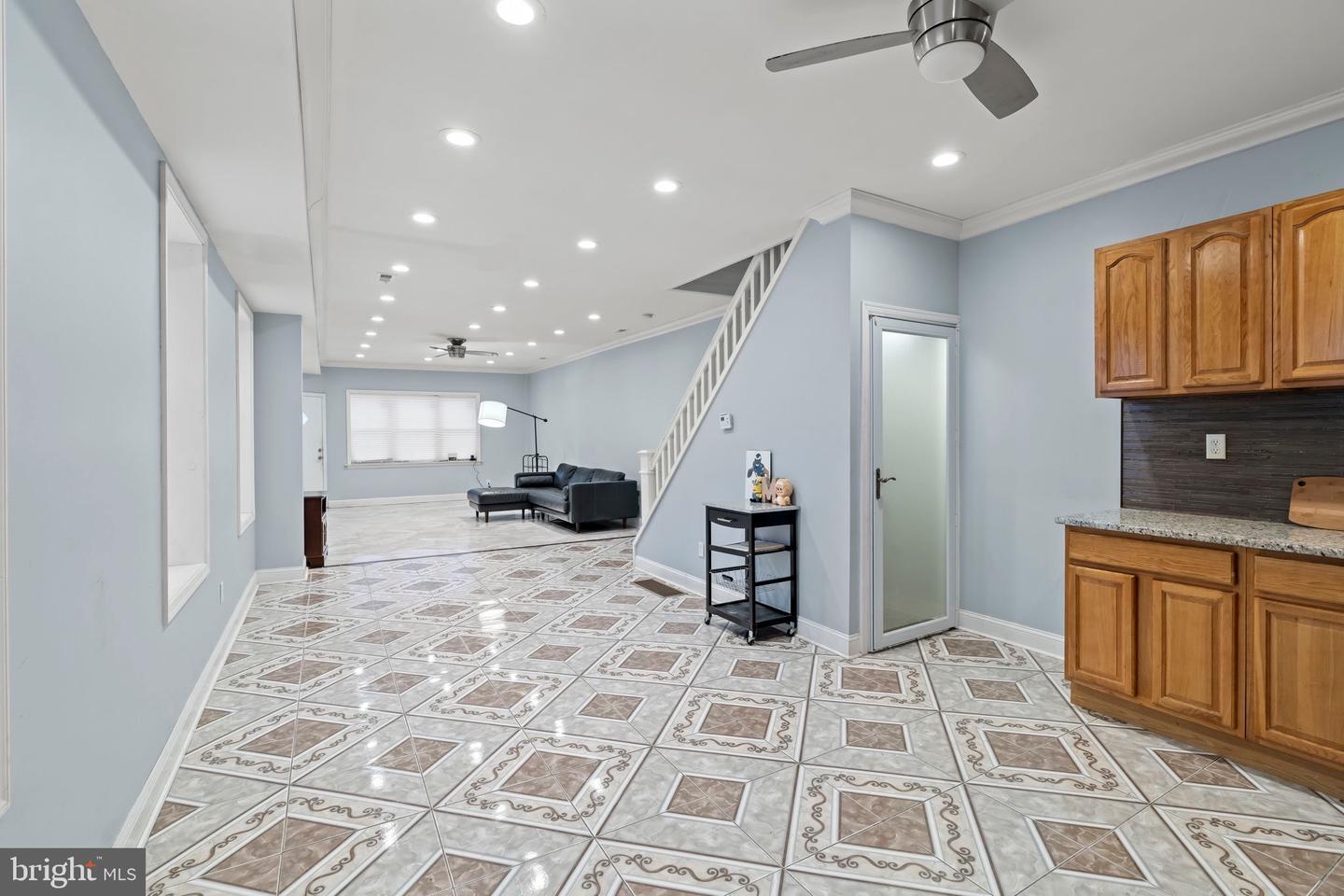 5101 Ditman St Property Photo 12