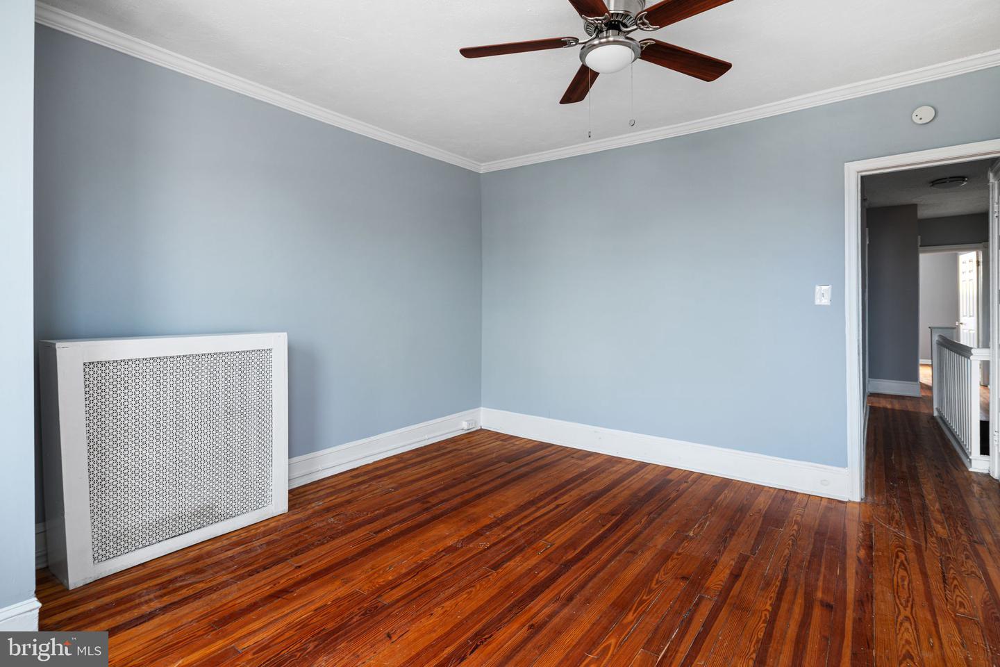 4606 Benner St Property Photo 5