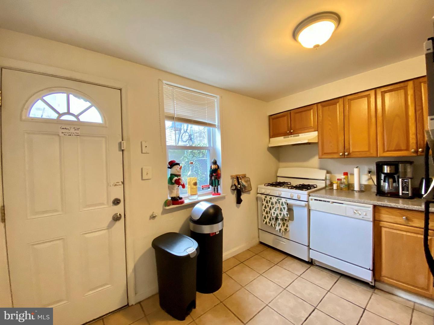 3210 Haverford Ave Property Photo 7