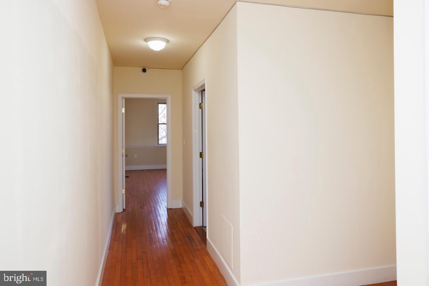 1609 W Susquehanna Ave Property Photo 13
