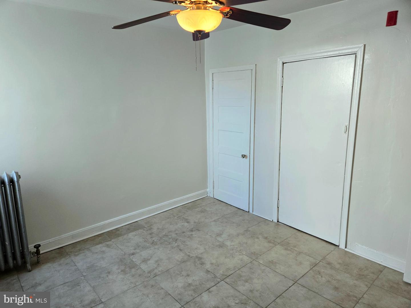 433 W Chew Ave Property Photo 4