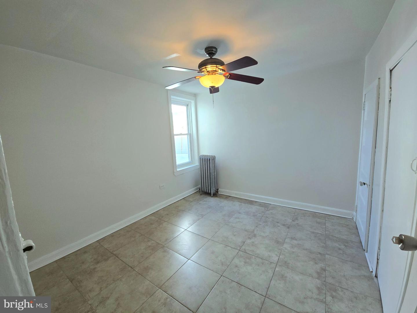 433 W Chew Ave Property Photo 5