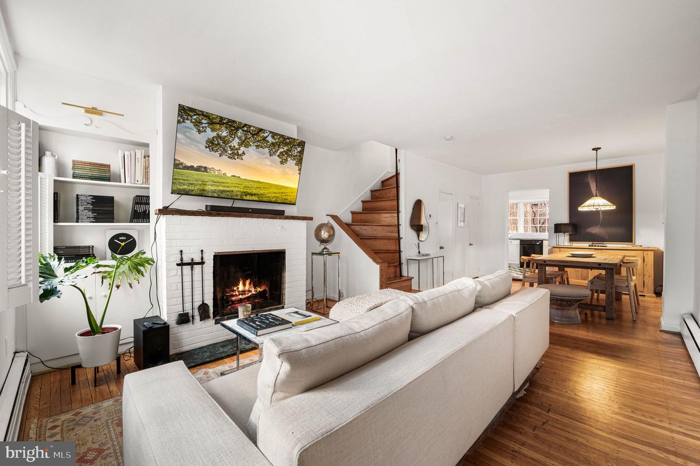2035 Rittenhouse Sq Property Photo 1