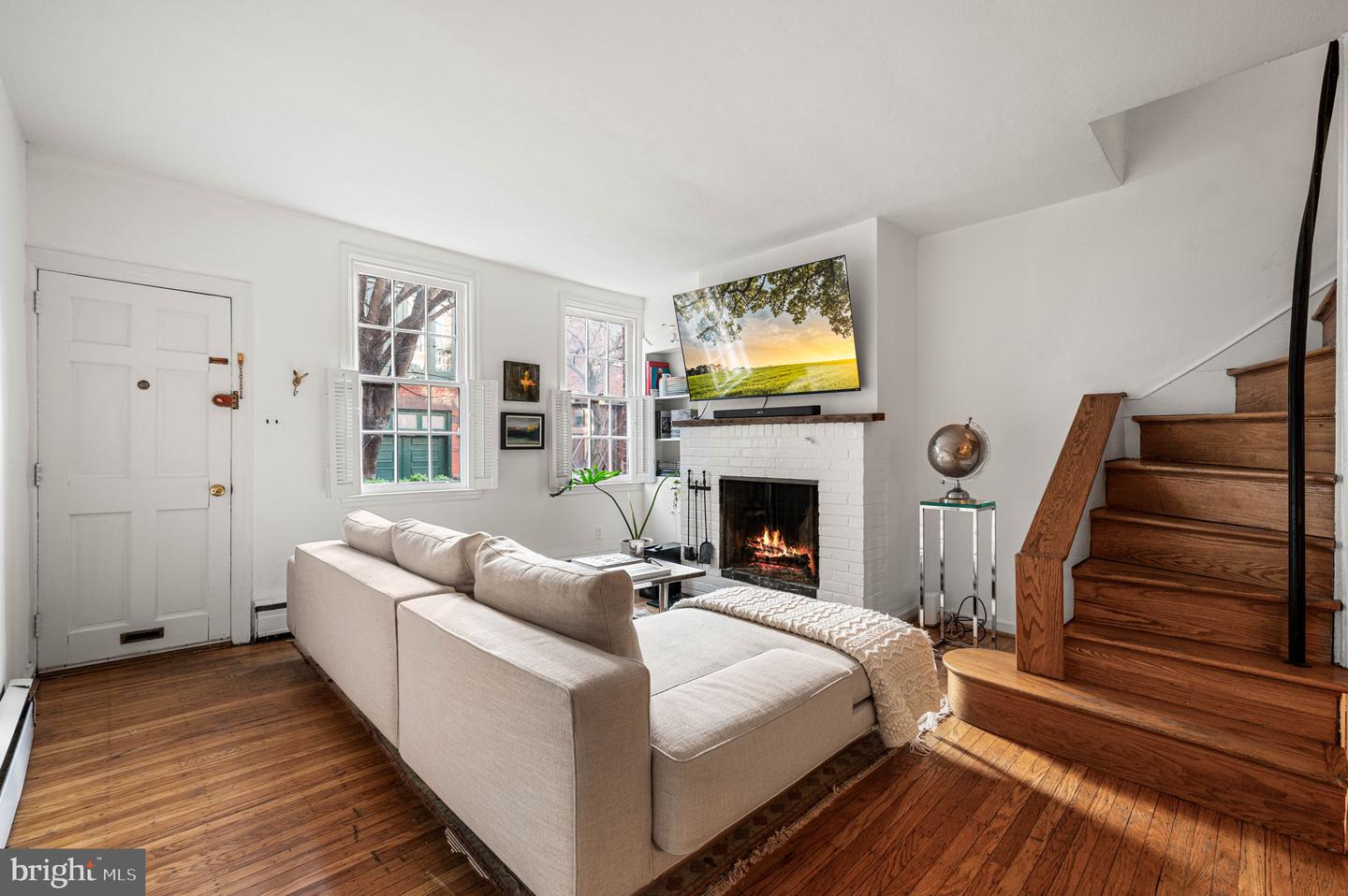 2035 Rittenhouse Sq Property Photo 4