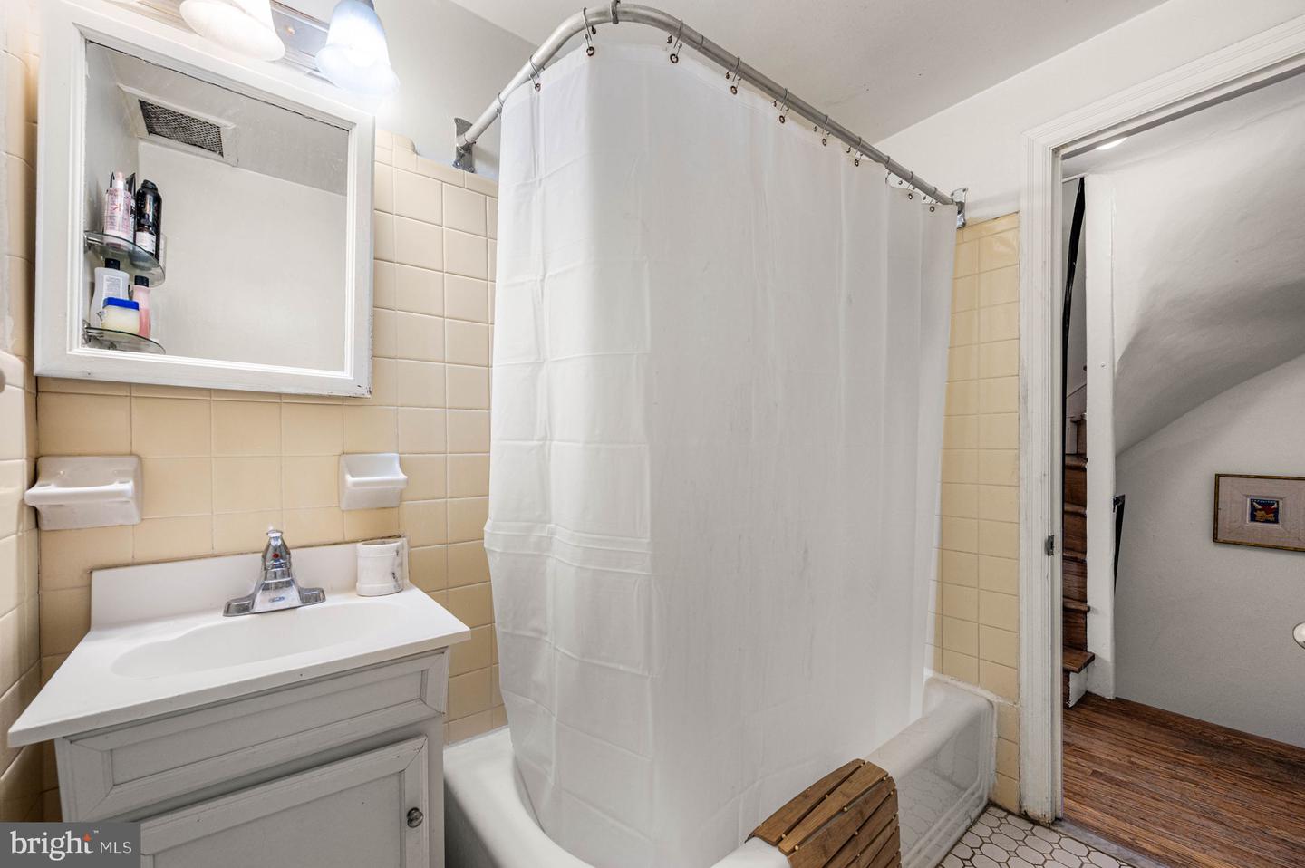2035 Rittenhouse Sq Property Photo 13