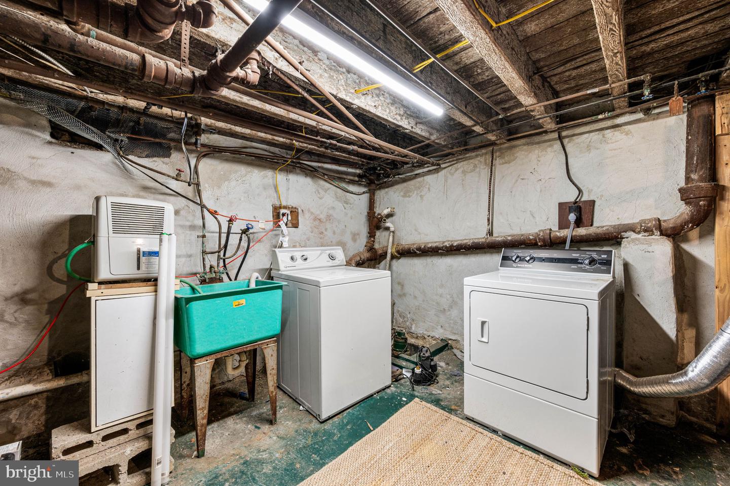 2035 Rittenhouse Sq Property Photo 23