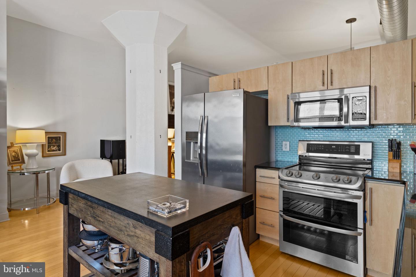 1100 S Broad St #415c Property Photo 19