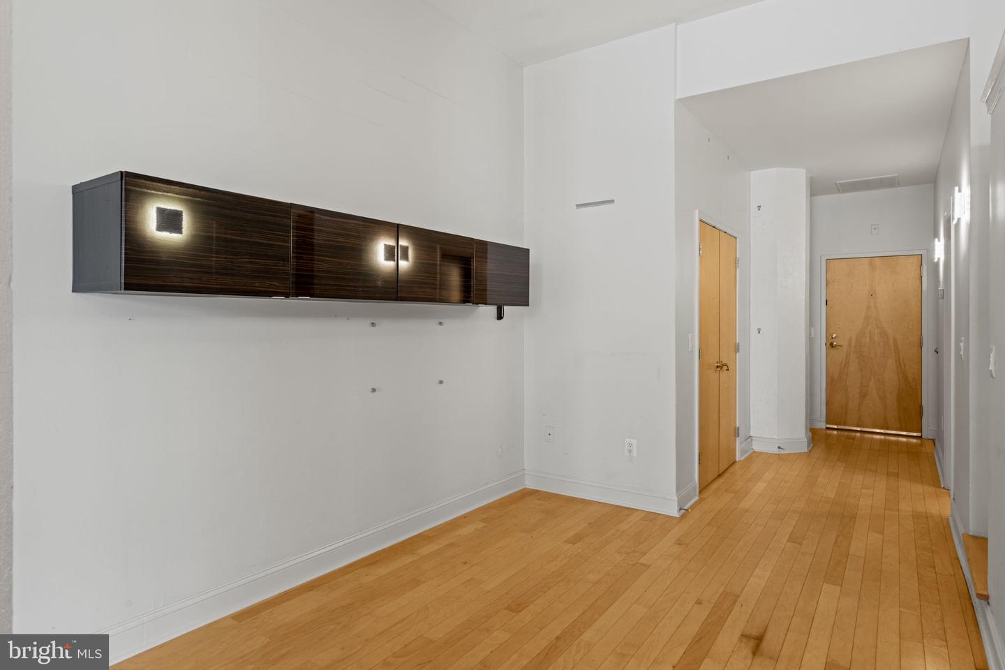 1100 S Broad St #415c Property Photo 32