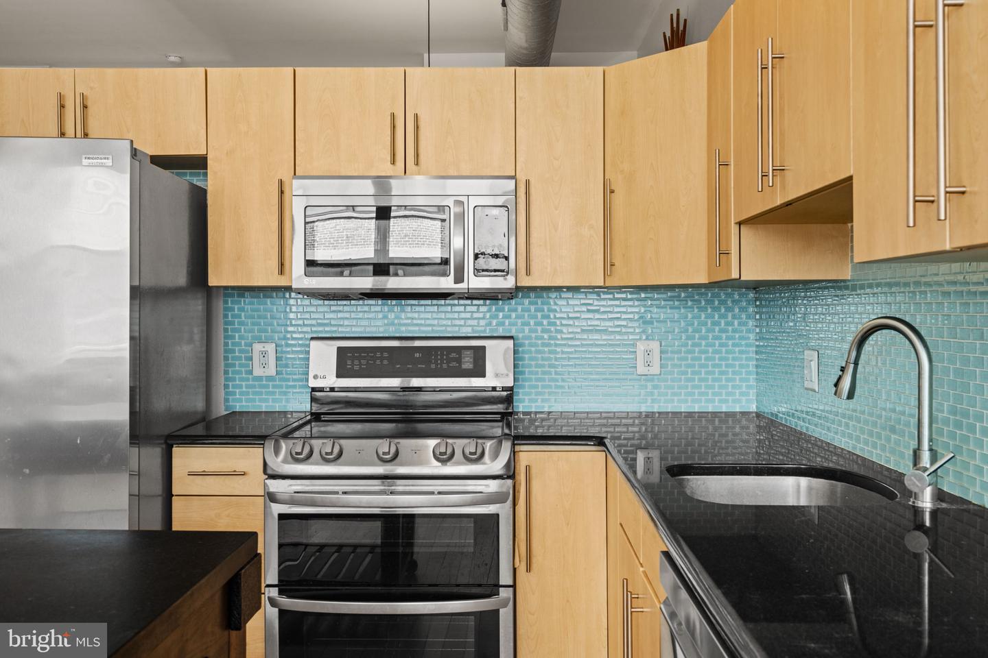 1100 S Broad St #415c Property Photo 44