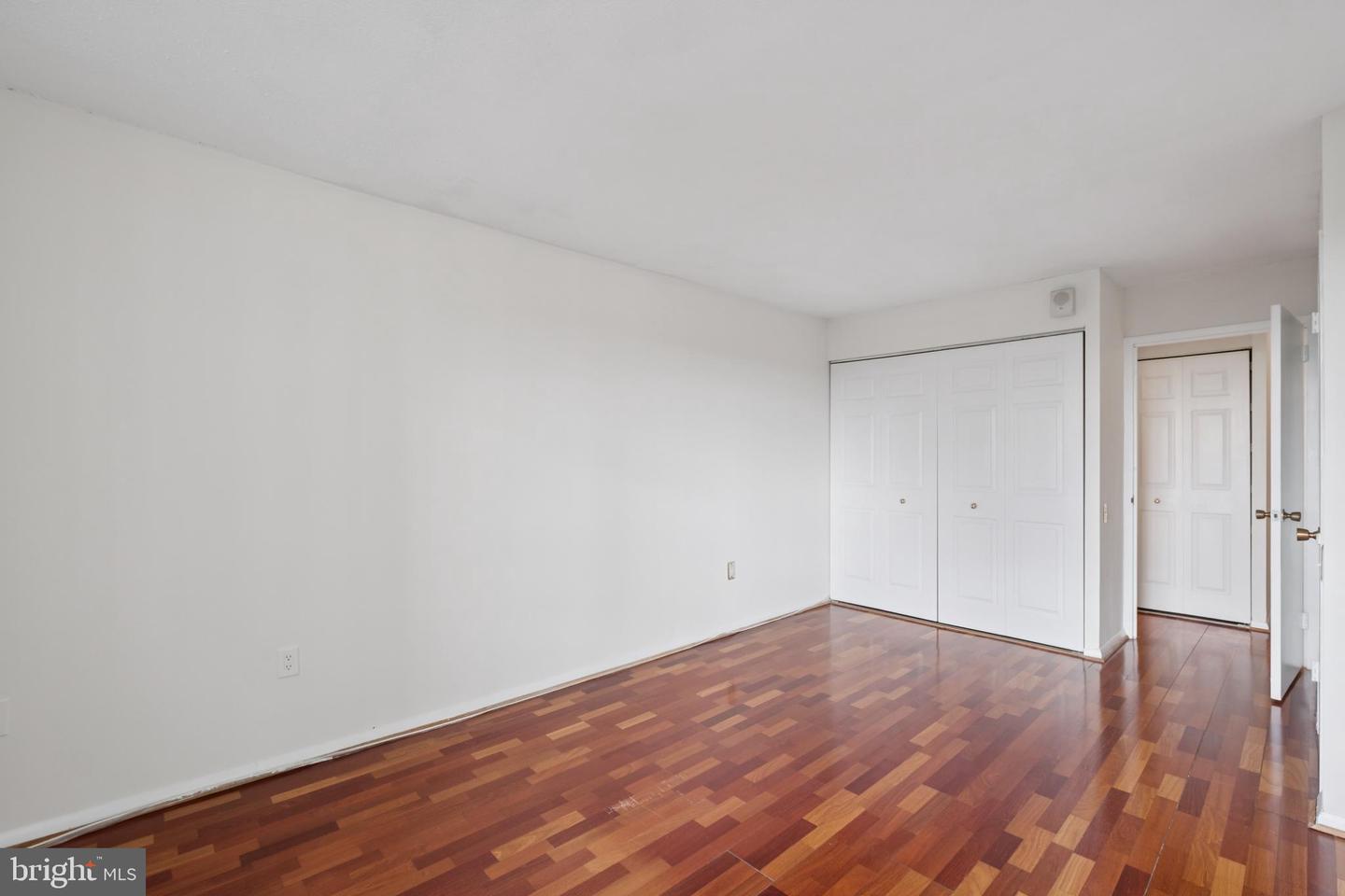 1420 Locust St #14p Property Photo 6