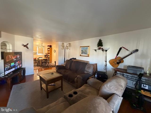 7221 Horrocks St Property Photo 5