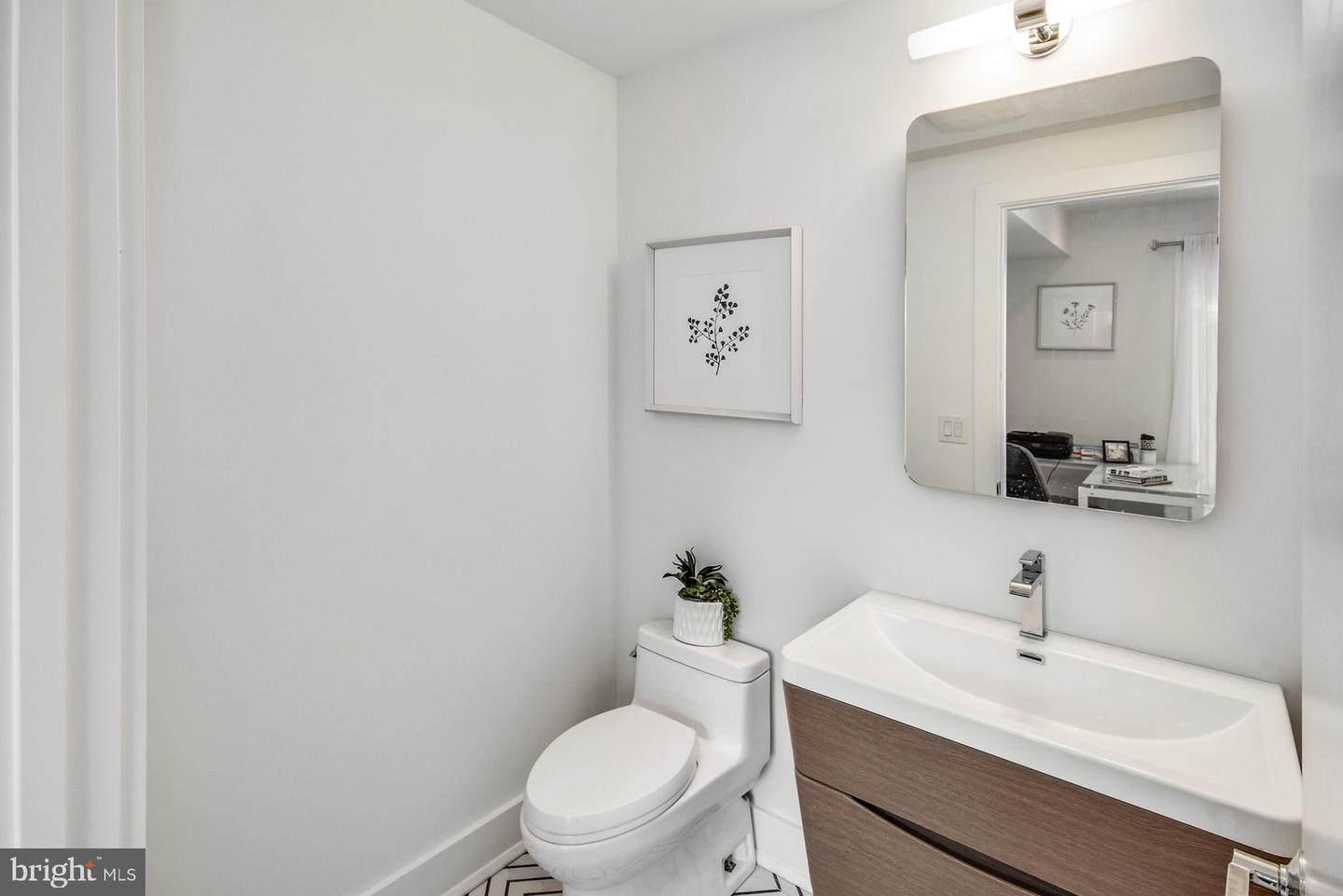 113 Olive St Property Photo 5