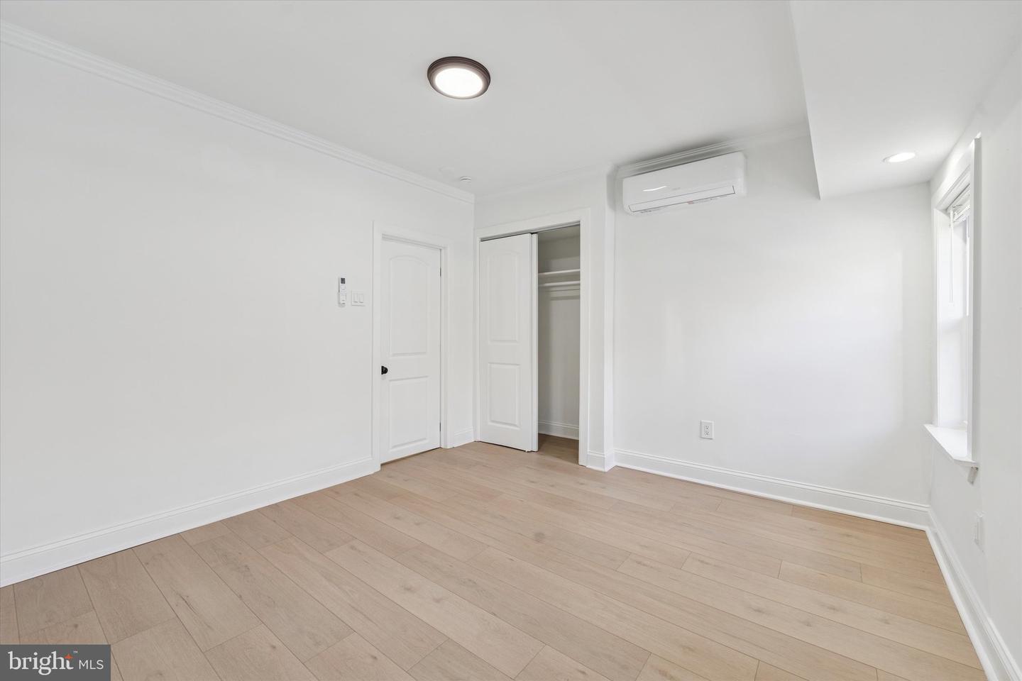 1812 N Front St Property Photo 32