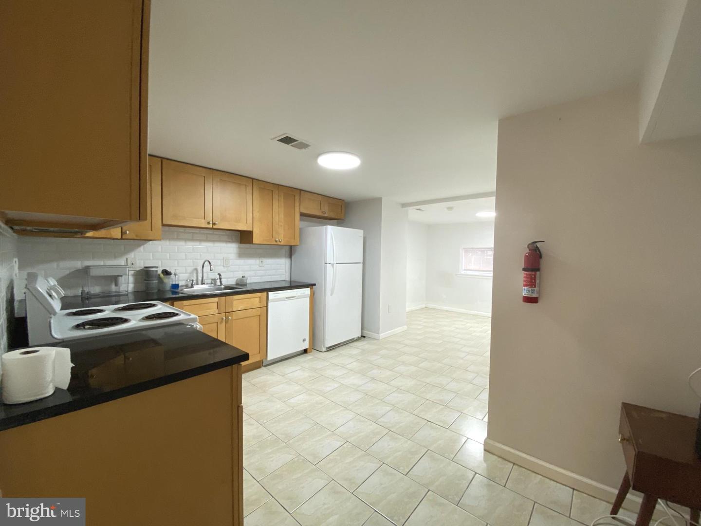 4945 Chestnut St Property Photo 6
