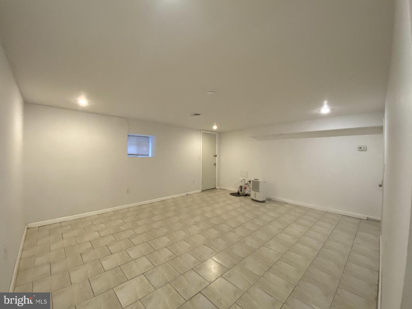 4945 Chestnut St Property Photo 13