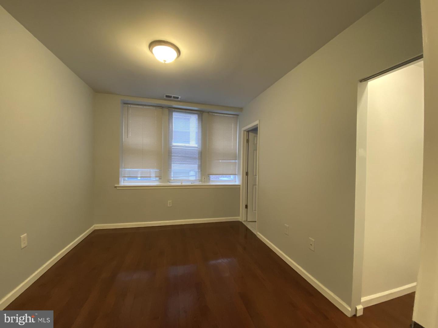 4945 Chestnut St Property Photo 23