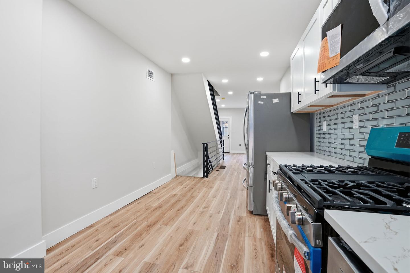 2538 S Sheridan St Property Photo 10