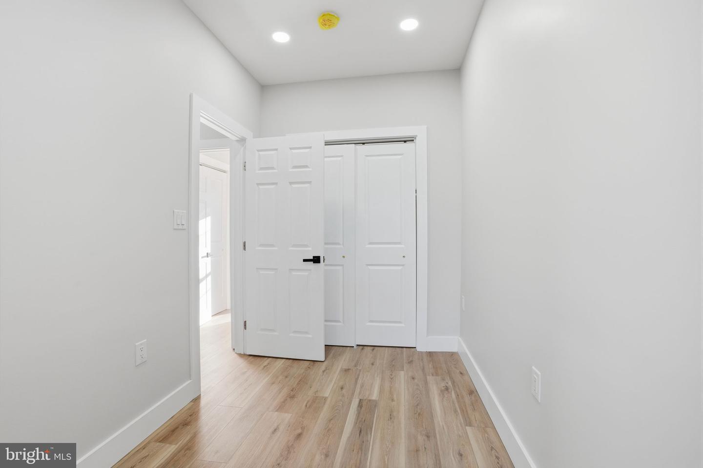 2538 S Sheridan St Property Photo 18