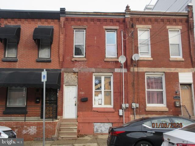 2717 W JEFFERSON ST Property Photo 1