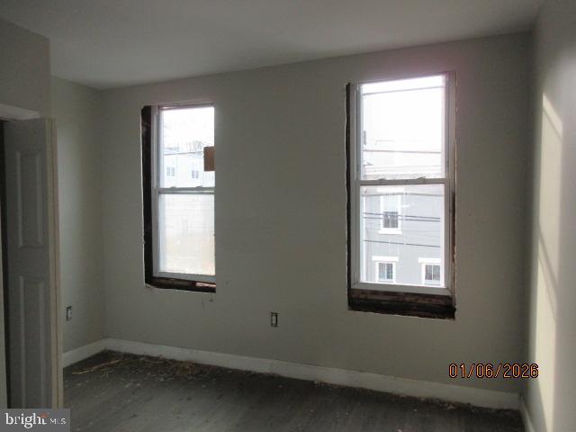 2717 W Jefferson St Property Photo 7