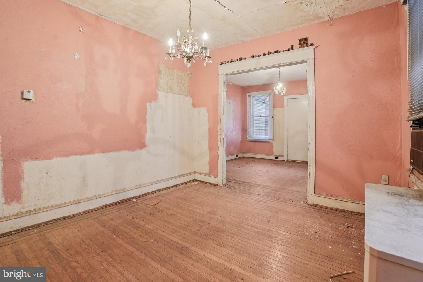 5322 James St Property Photo 10