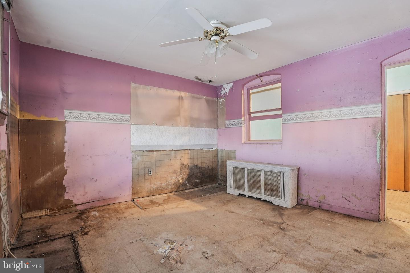 5322 James St Property Photo 17
