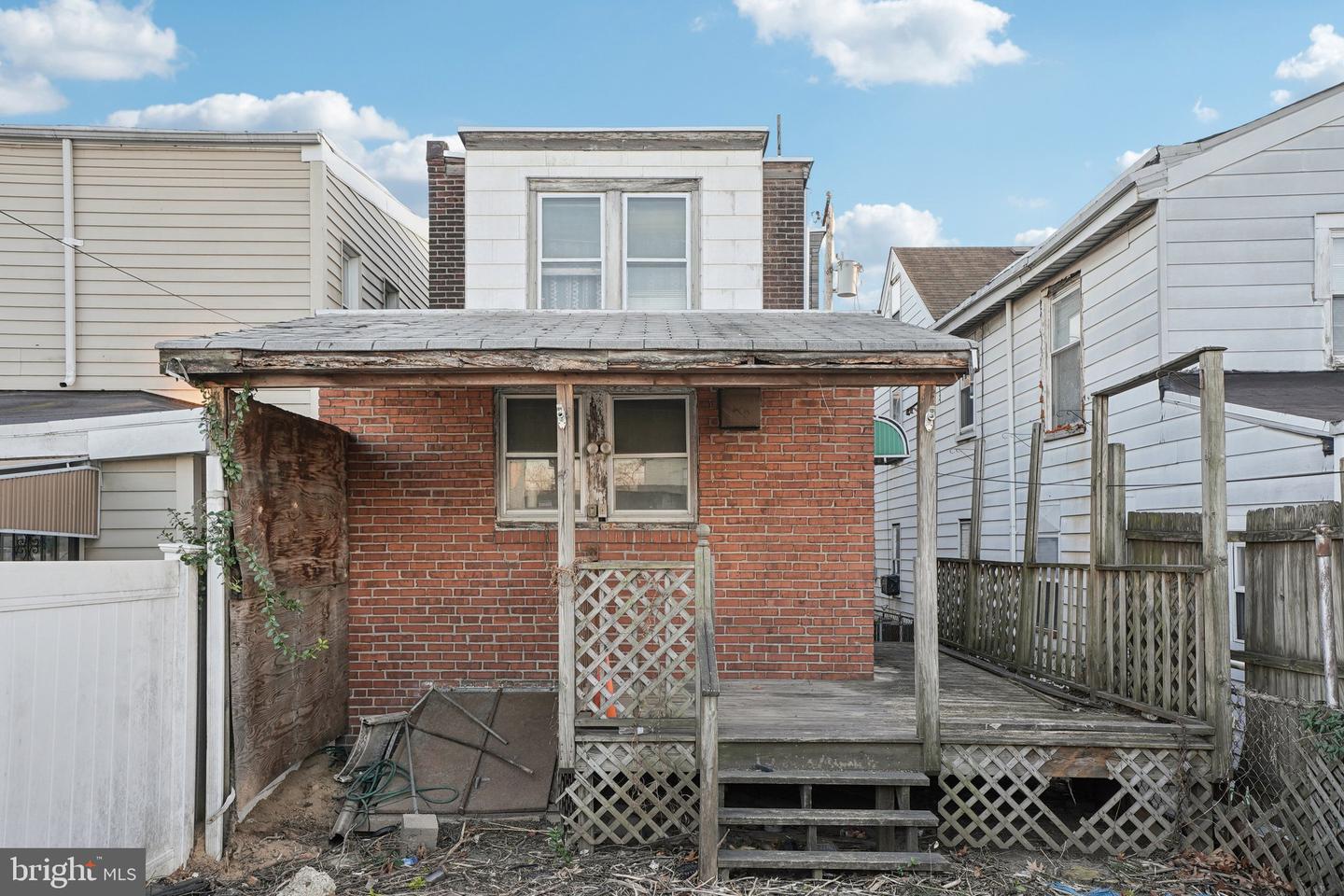 5322 James St Property Photo 33