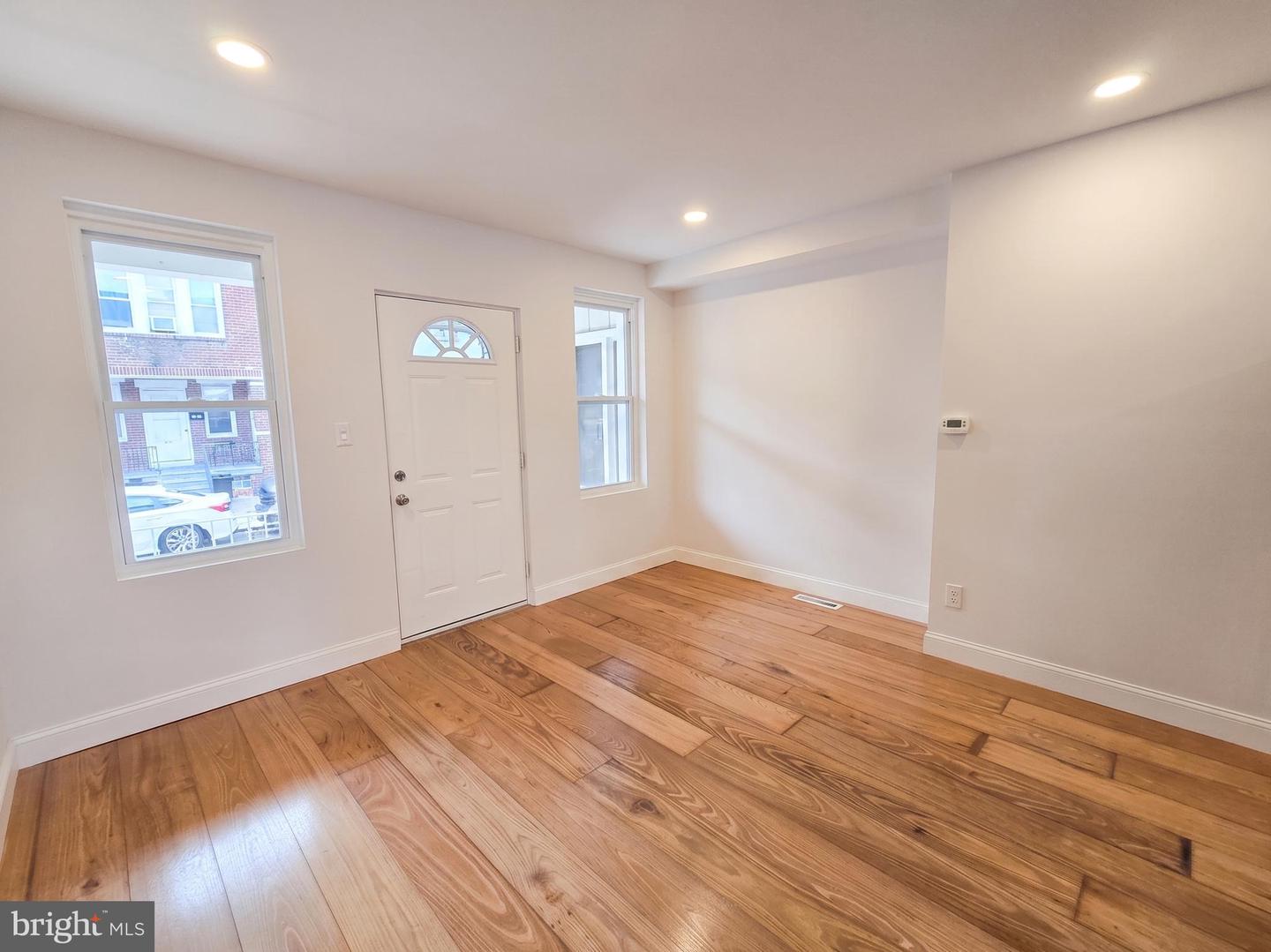 2079 Anchor St Property Photo 7