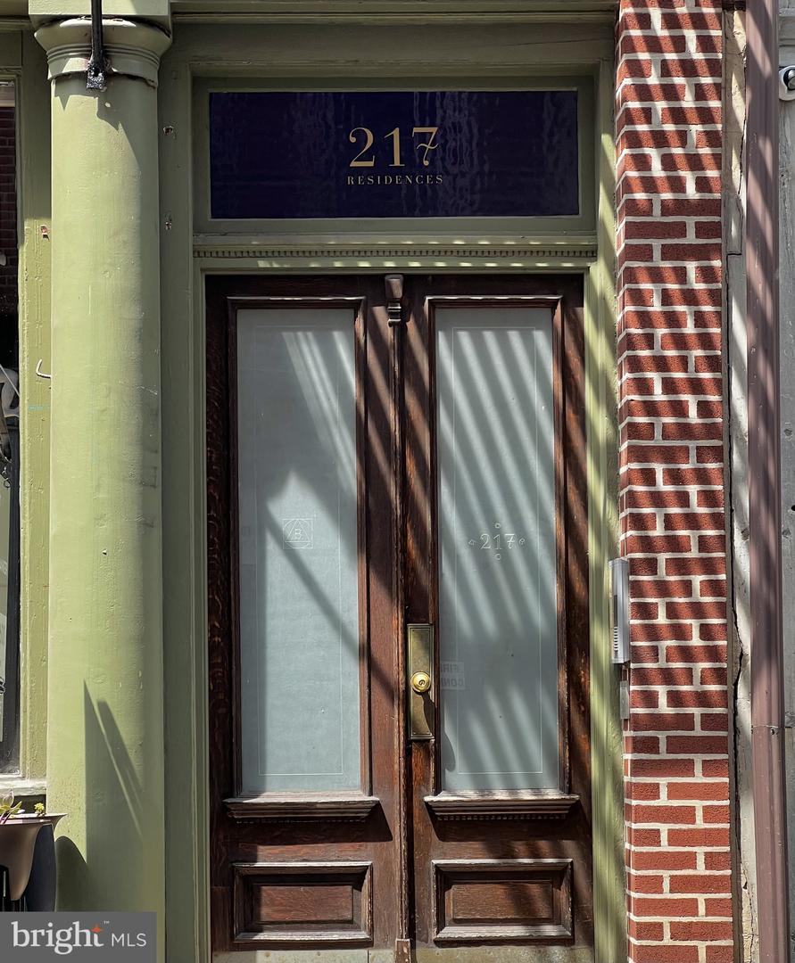 217 Church St #2r Property Photo 14