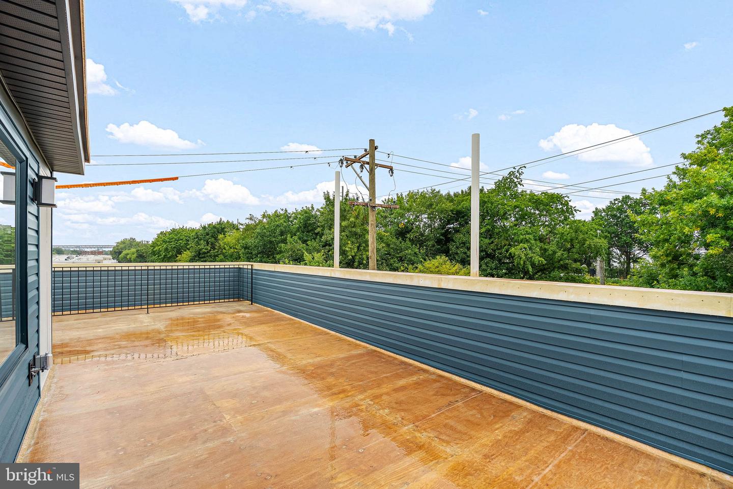 2429 Hartranft St Property Photo 19