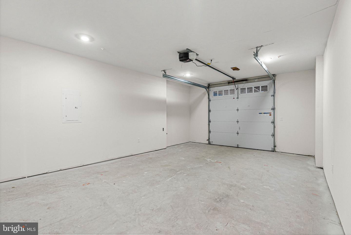 2429 Hartranft St Property Photo 21