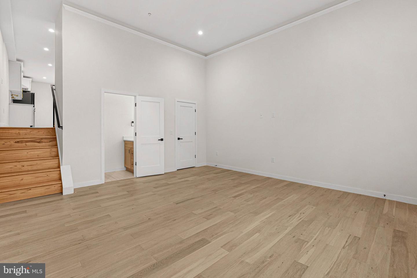 2429 Hartranft St Property Photo 23