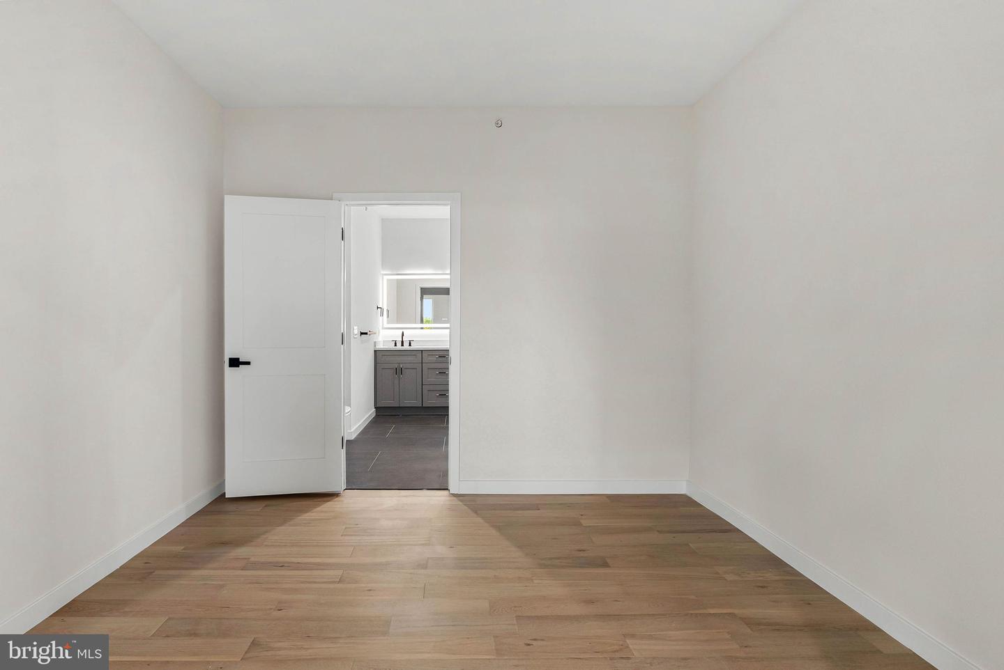 2427 Hartranft St Property Photo 21