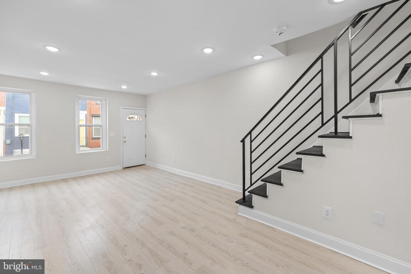 1526 S Opal St Property Photo 6