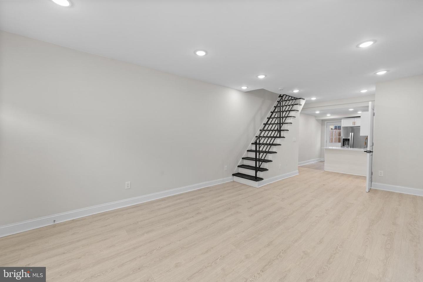1526 S Opal St Property Photo 10